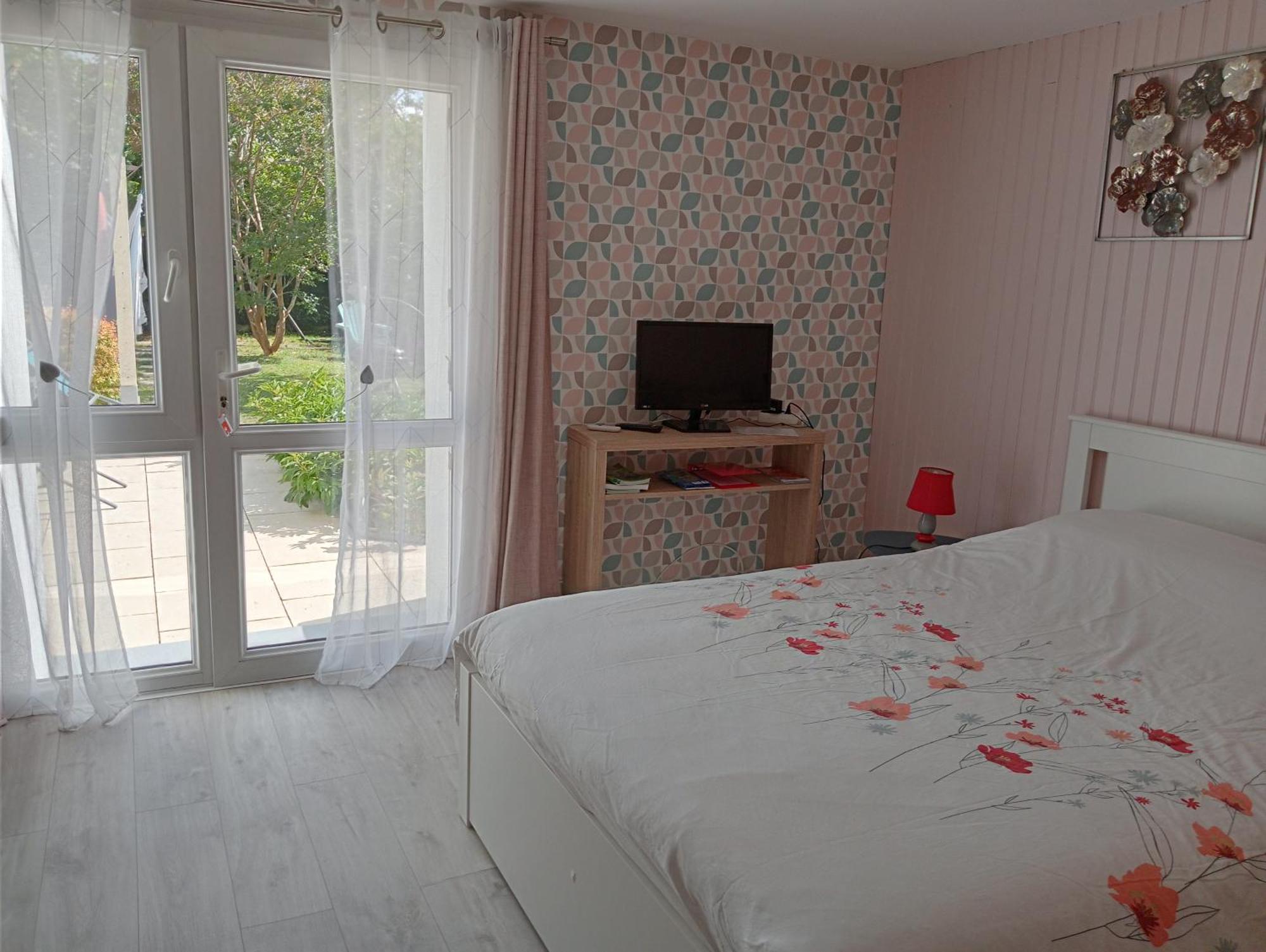 Chez Papinette, Proche Gare Et Centre, Pdj Compris Apartment Niort Luaran gambar